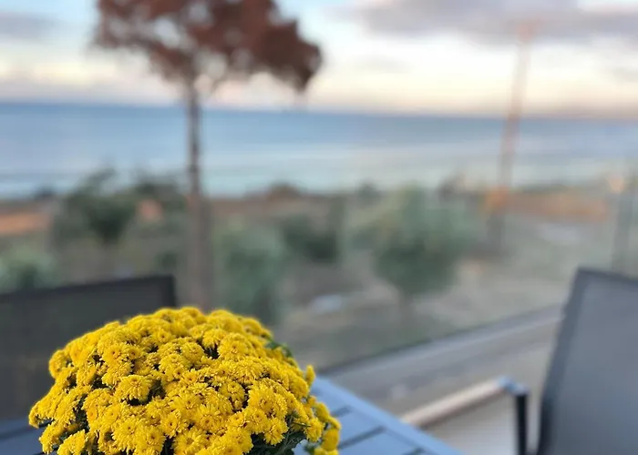 Kyllini Seaside Apartments & Rooms